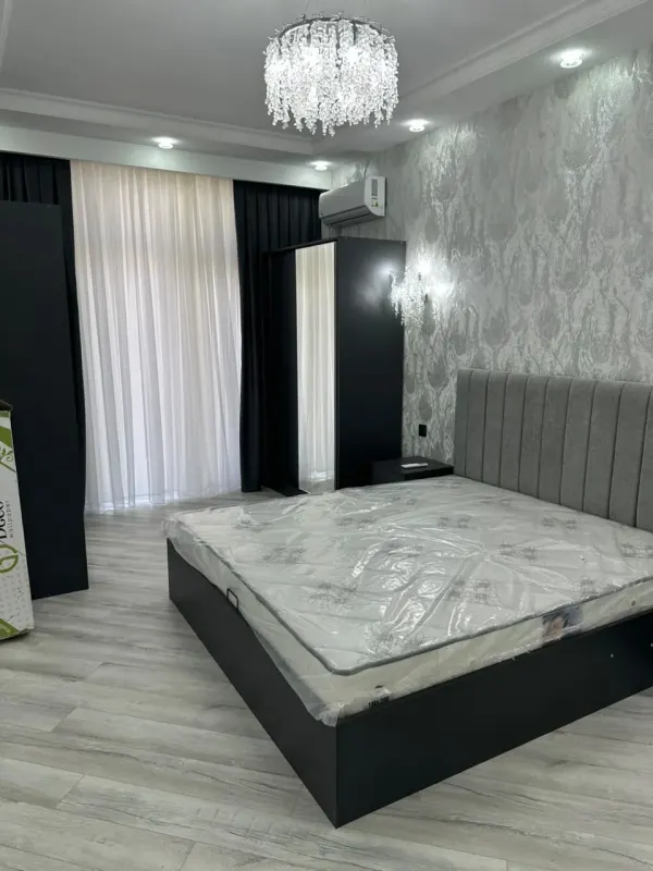Kirayə 3 otaqlı Mənzil 130 m² Binəqədi r.