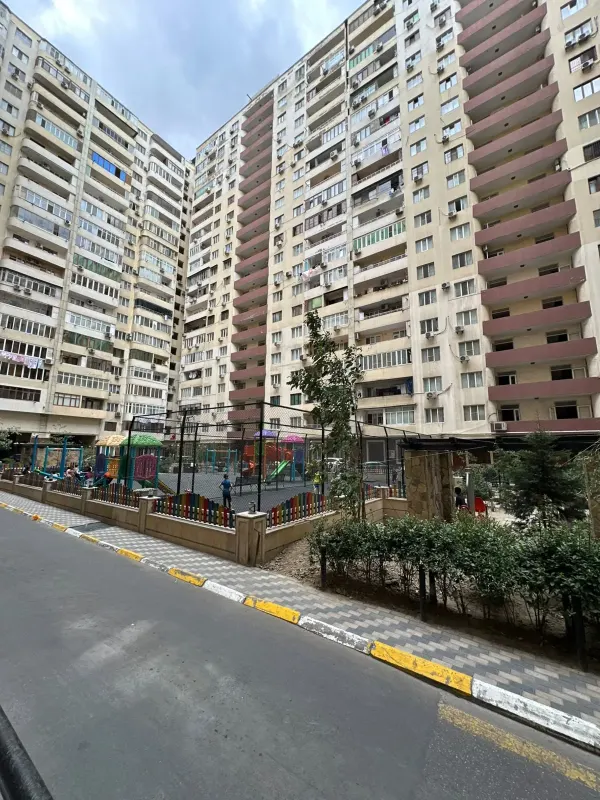 Kirayə 3 otaqlı Mənzil 120 m² Nərimanov r. Nərimanov m.