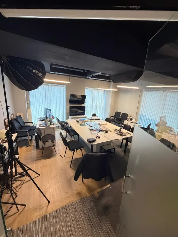 Kirayə 5 otaqlı Ofis 121 m² Yasamal r. Elmlər Akademiyası m.