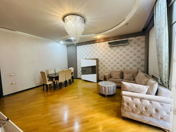 Kirayə 4 otaqlı Mənzil 166 m² Nərimanov r. Nərimanov m.