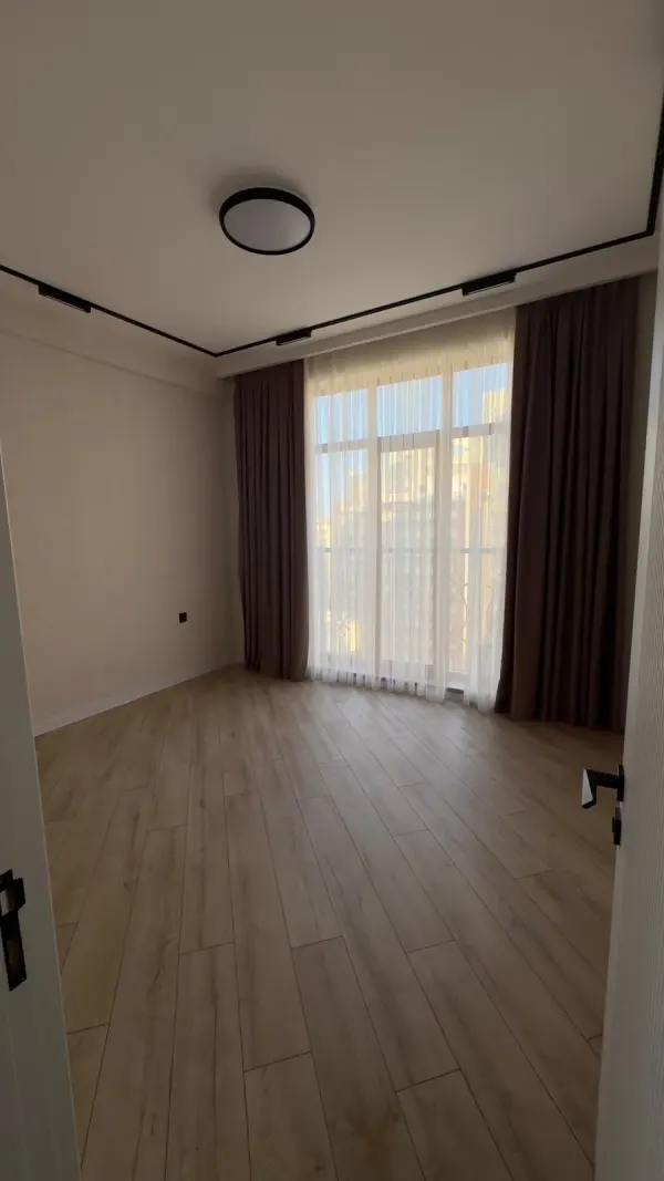 Kirayə 2 otaqlı Mənzil 80 m² Nəsimi r.