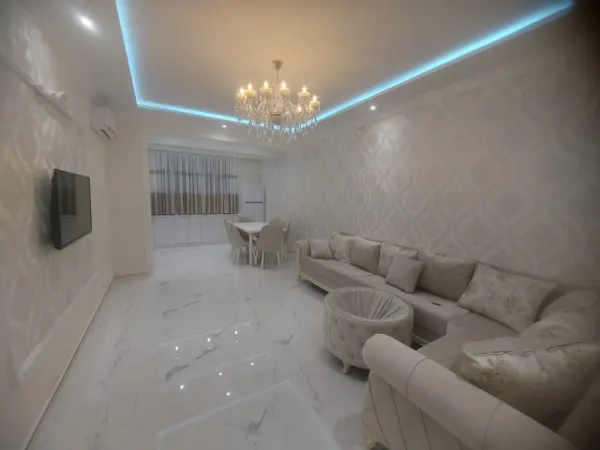 Kirayə 3 otaqlı Mənzil 103 m² Yasamal r. İnşaatçılar m.