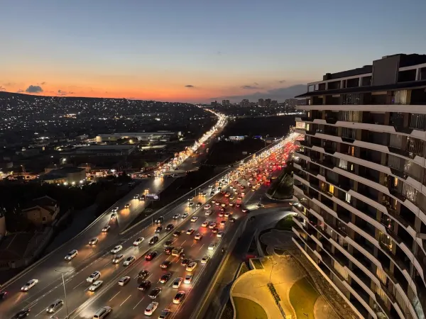Kirayə 4 otaqlı Mənzil 165 m² Binəqədi r.