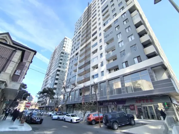 Satılır 1 otaqlı Mənzil 67 m² Səbail r. Badamdar q.