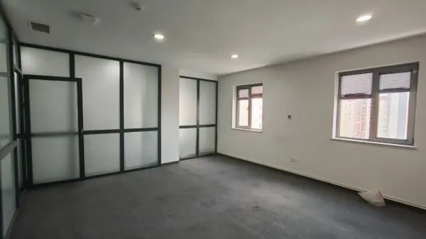 Kirayə 5 otaqlı Ofis 190 m² Xətai r. Şah İsmayıl Xətai m.