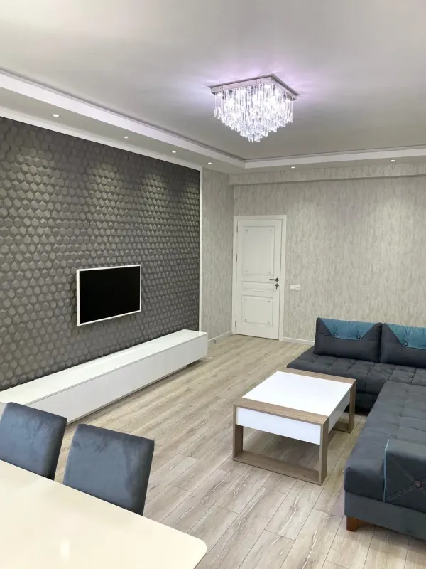 Kirayə 2 otaqlı Mənzil 70 m² Nərimanov r.