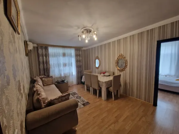 For sale 2-room Apartment 50 m² Yasamal dist. Yeni Yasamal settl. İnşaatçılar metro