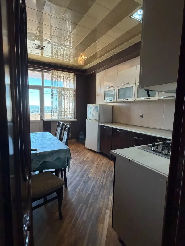 Satılır 3 otaqlı Mənzil 90 m² Xətai r.