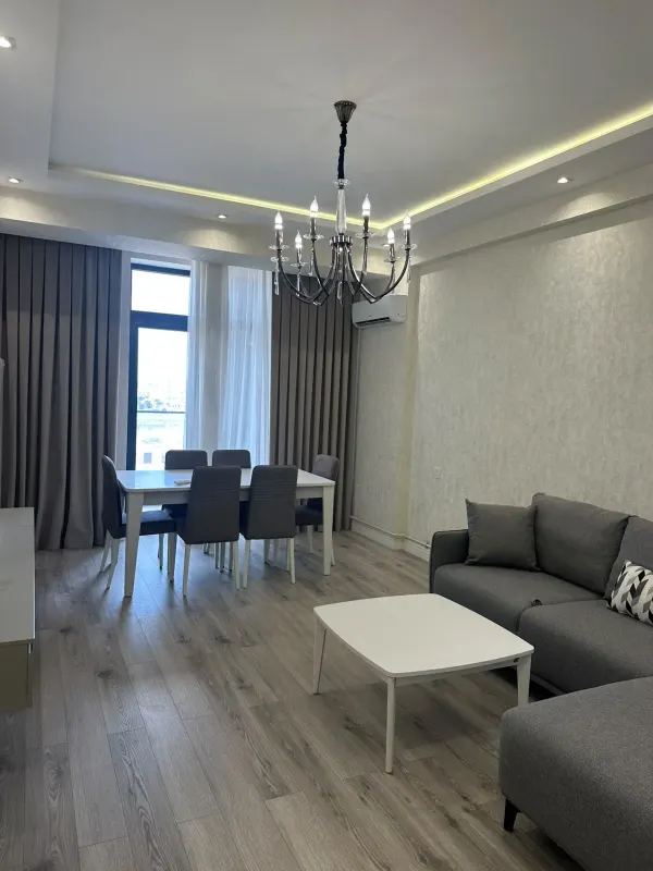 Kirayə 3 otaqlı Mənzil 100 m² Nərimanov r.