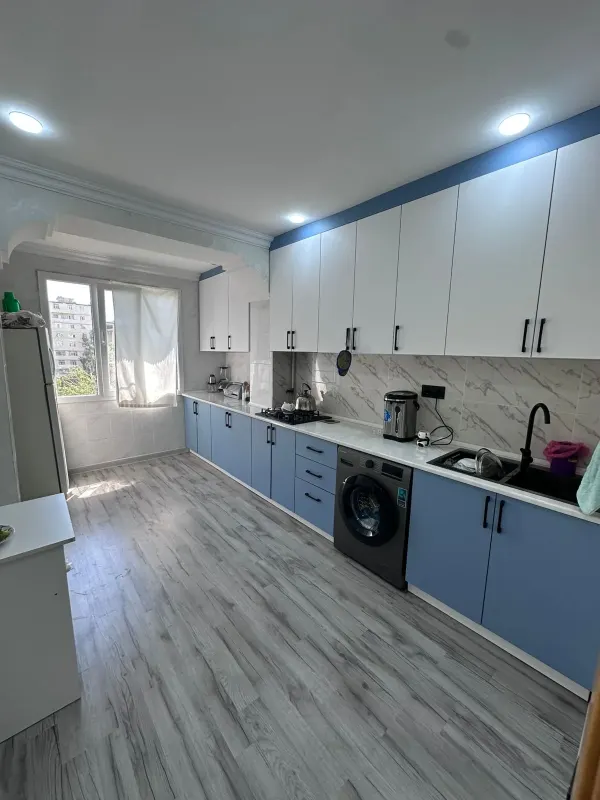 Satılır 3 otaqlı Mənzil 85 m² Nizami r. 8-ci kilometr q. Xalqlar Dostluğu m.