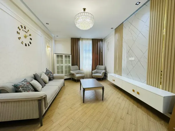 Kirayə 2 otaqlı Mənzil 70 m² Yasamal r.
