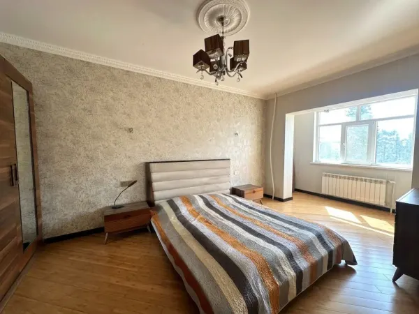 Satılır 5 otaqlı Mənzil 120 m² Xətai r.