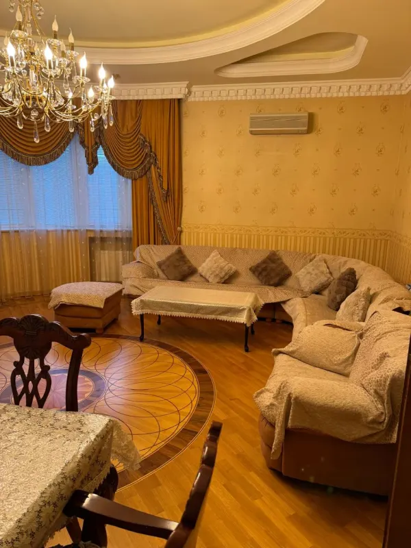 For rent 3-room Apartment 140 m² Yasamal dist. Gənclik metro