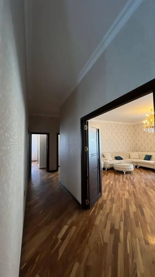 Kirayə 3 otaqlı Mənzil 150 m² Nərimanov r.
