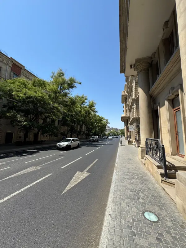 İcarəyə verilir obyekt 100 m²