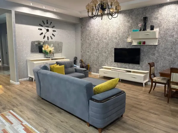 Kirayə 2 otaqlı Mənzil 100 m² Nəsimi r.