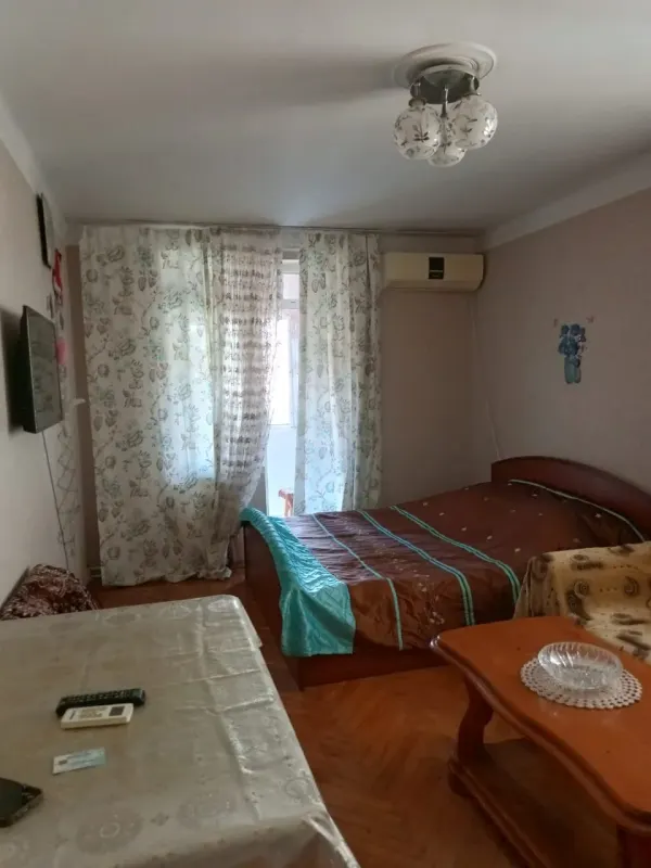 Kirayə 1 otaqlı Mənzil 40 m² Binəqədi r.