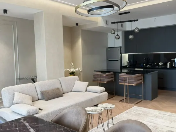 Kirayə 2 otaqlı Mənzil 120 m² Səbail r.