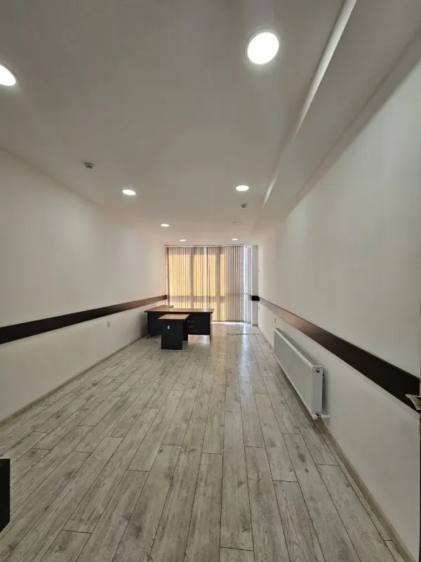 Kirayə 1 otaqlı Ofis 35 m² Xətai r. Ağ şəhər q. Şah İsmayıl Xətai m.