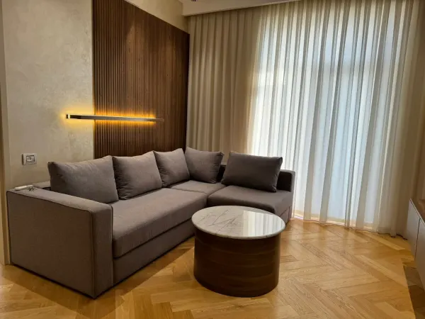 Kirayə 3 otaqlı Mənzil 90 m² Xətai r. Ağ şəhər q.
