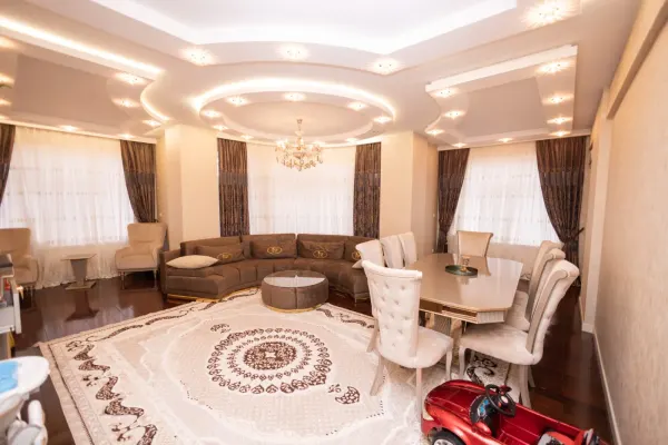 Satılır 4 otaqlı Mənzil 220 m² Nərimanov r.