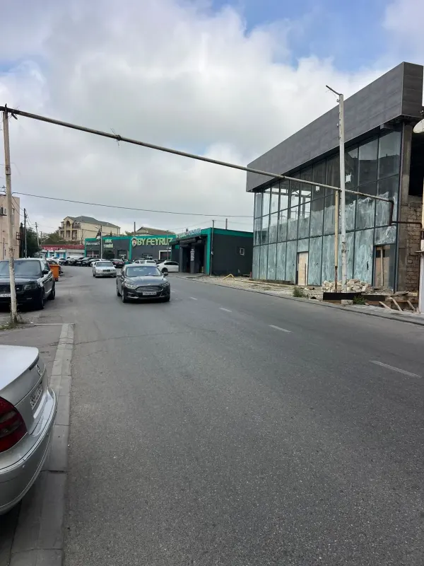 Kirayə Obyekt 325 m² Binəqədi r.