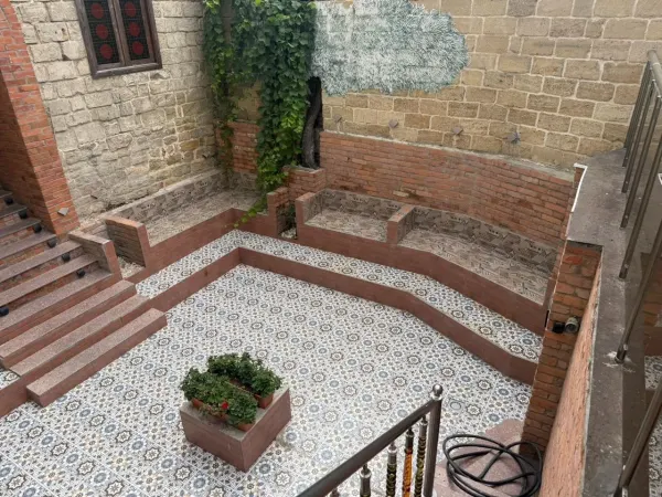 Kiralık İşyeri 150 m² Yasamal ilçesi Nizami metro