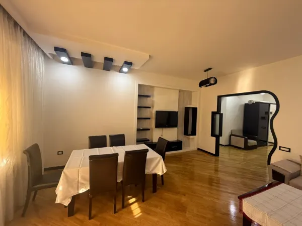 Аренда 3-комнатная Квартира 130 m² Nərimanov р-н Nərimanov м.