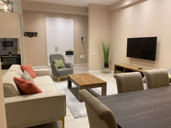 Kirayə 3 otaqlı Mənzil 120 m² Yasamal r.