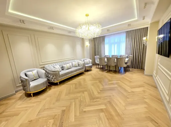 Satılır 4 otaqlı Mənzil 177 m² Nərimanov r. Nərimanov m.