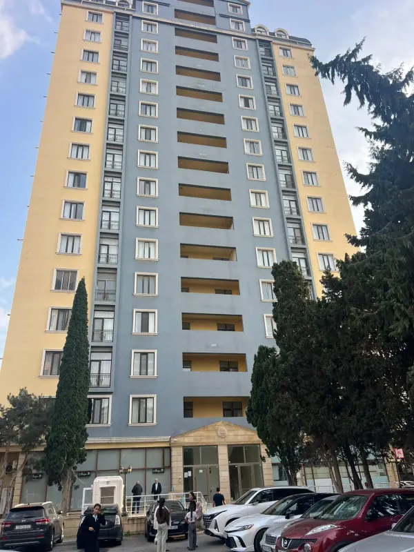 Satılır 3 otaqlı Mənzil 105 m² Nəsimi r. Memar Əcəmi m.