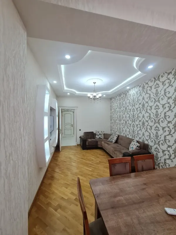 For rent 2-room Apartment 90 m² Nərimanov dist.