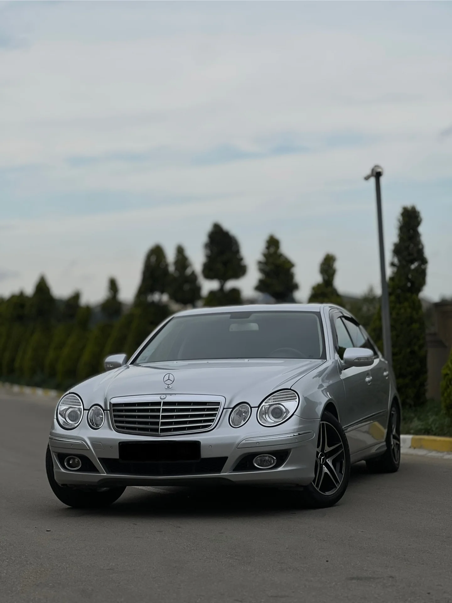 Mercedes Benz E280