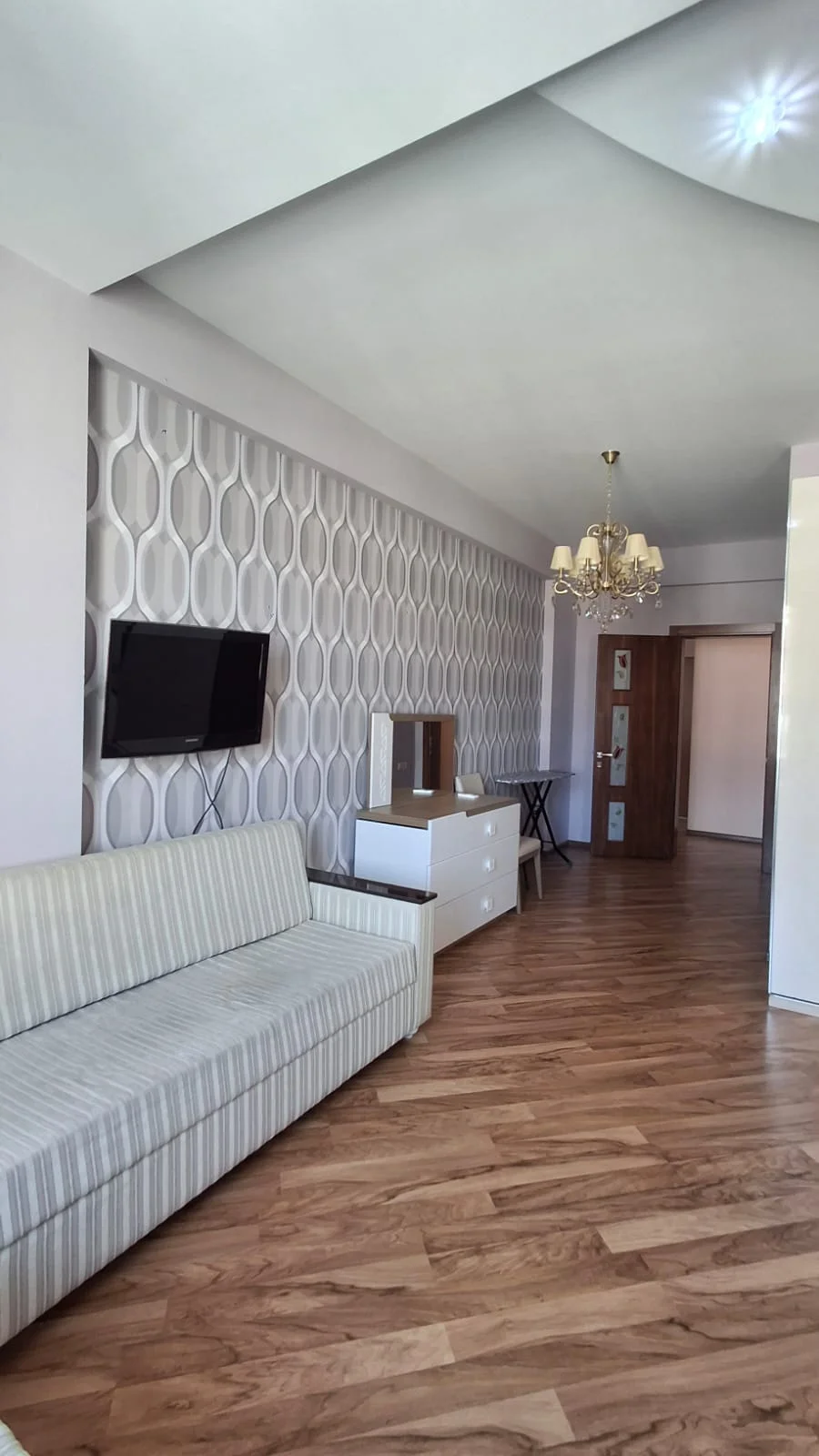 Kirayə 4 otaqlı Mənzil 200 m² Yasamal r. – şəkil 12