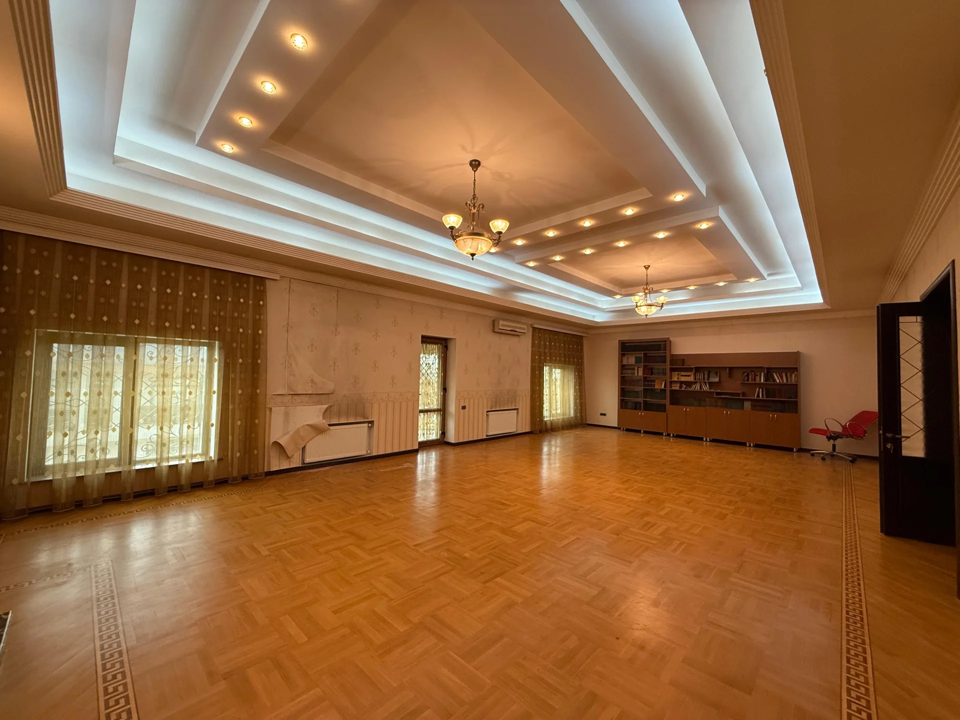 Kirayə 12 otaqlı Ofis 1000 m² Nərimanov r. Gənclik m. – şəkil 2