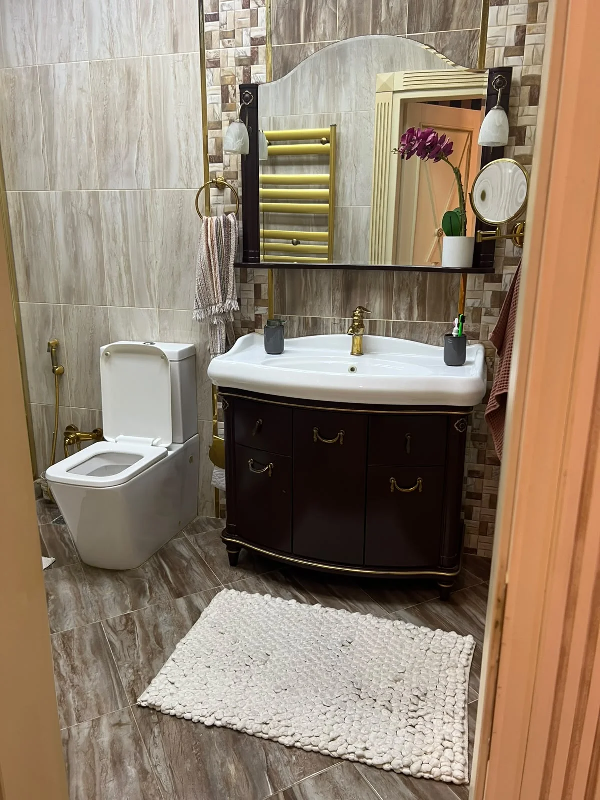 Satılır 4 otaqlı Mənzil 170 m² Xətai r.