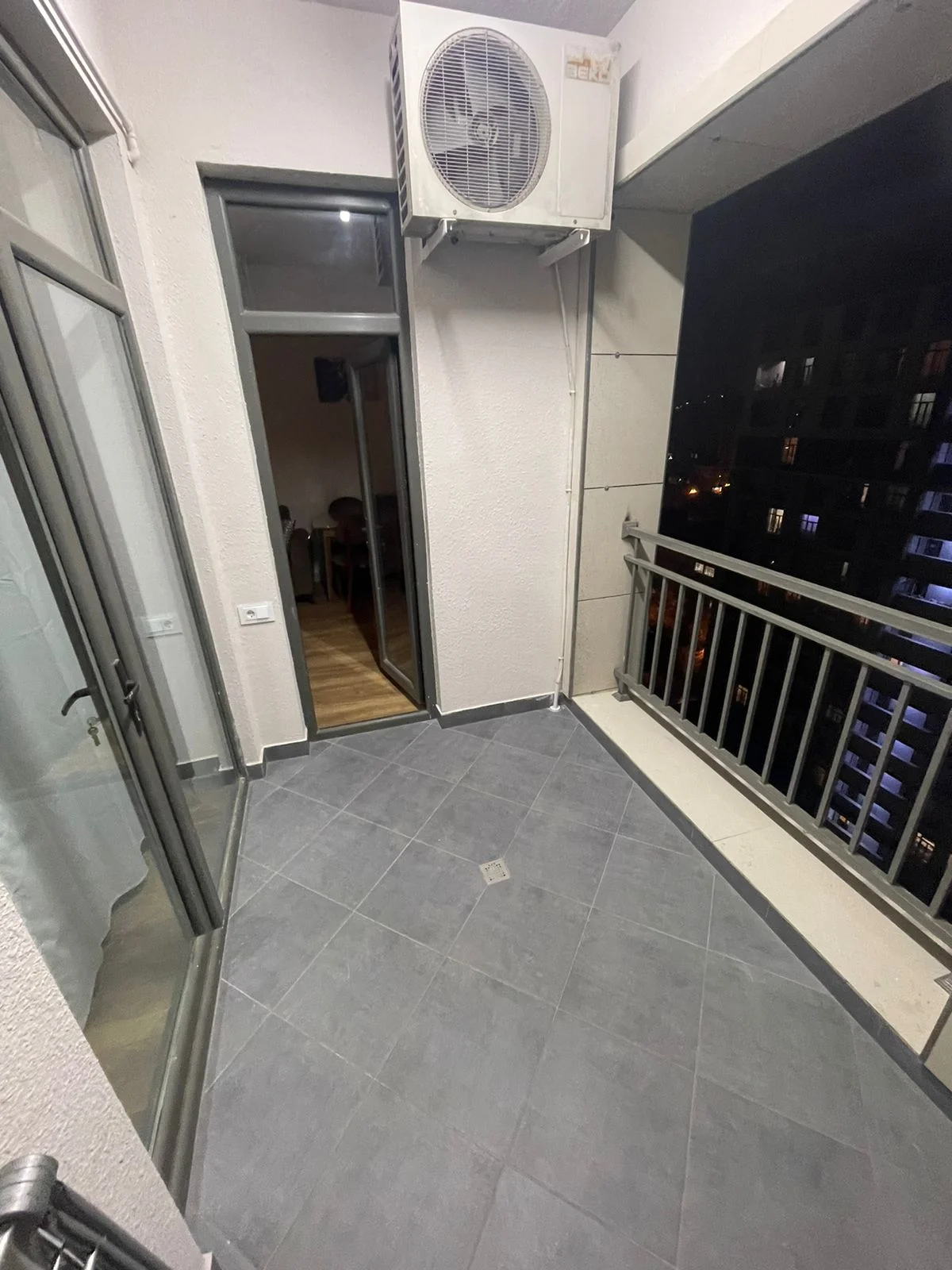 Kirayə 2 otaqlı Mənzil 60 m² Nəsimi r. – şəkil 12