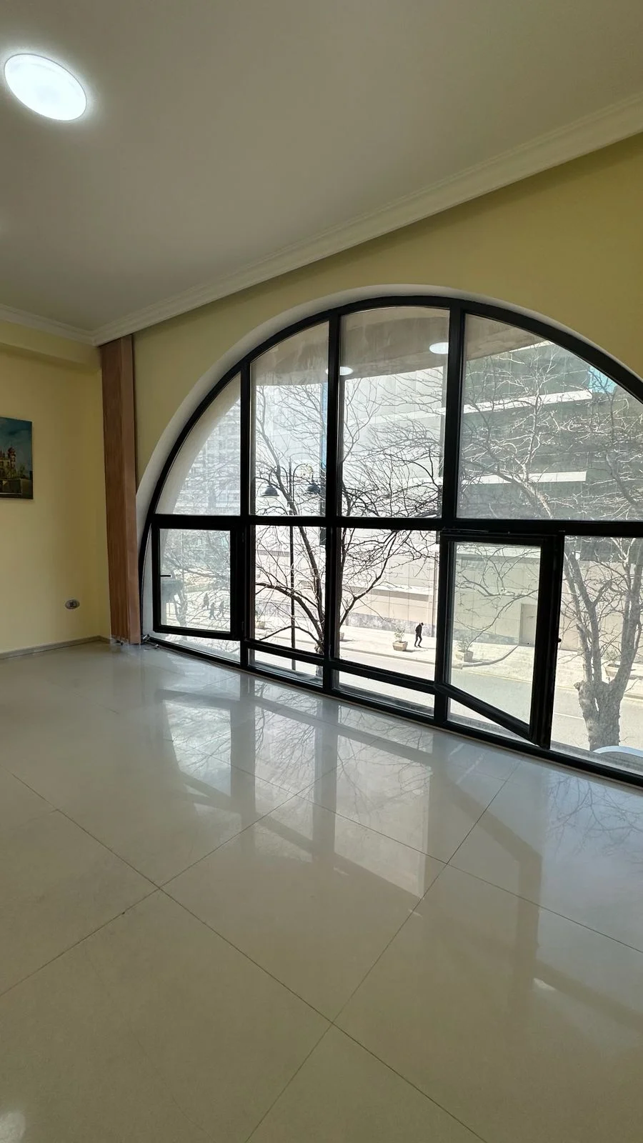 Satılır Obyekt 40 m² Nizami r.