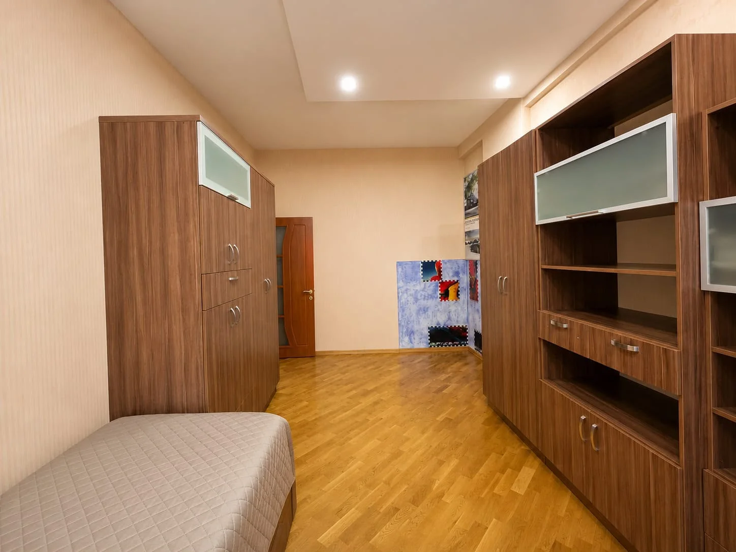 Kirayə 3 otaqlı Mənzil 145 m² Yasamal r.