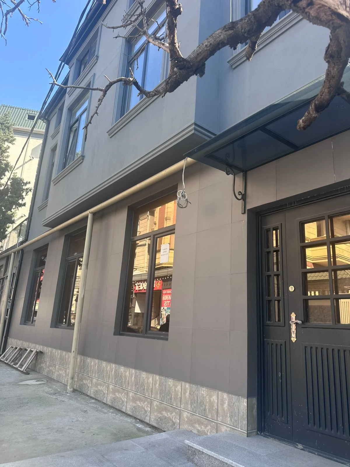 Kirayə Obyekt 350 m² Binəqədi r.