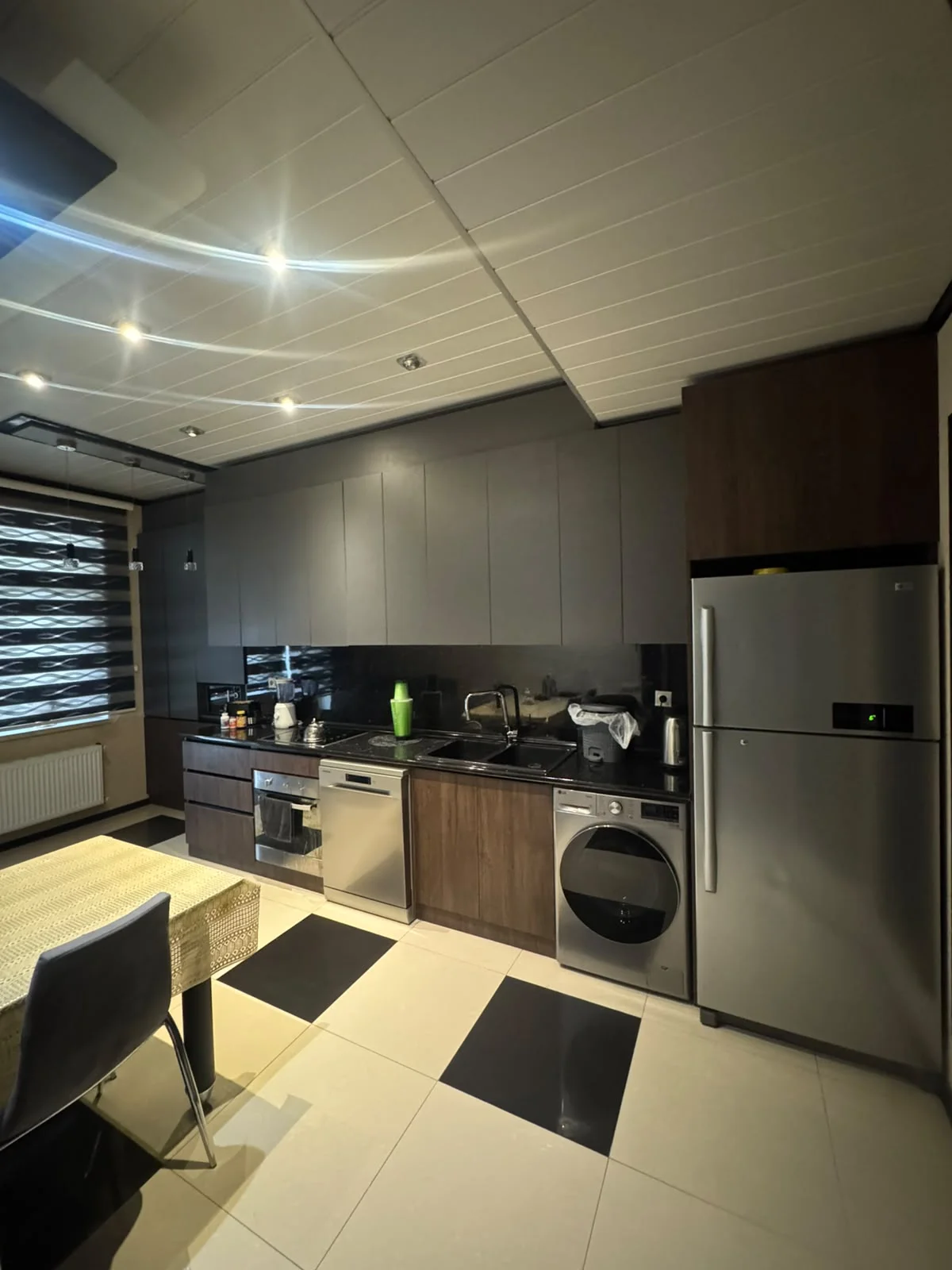 Kirayə 3 otaqlı Mənzil 130 m² Nərimanov r. Gənclik m. – şəkil 7