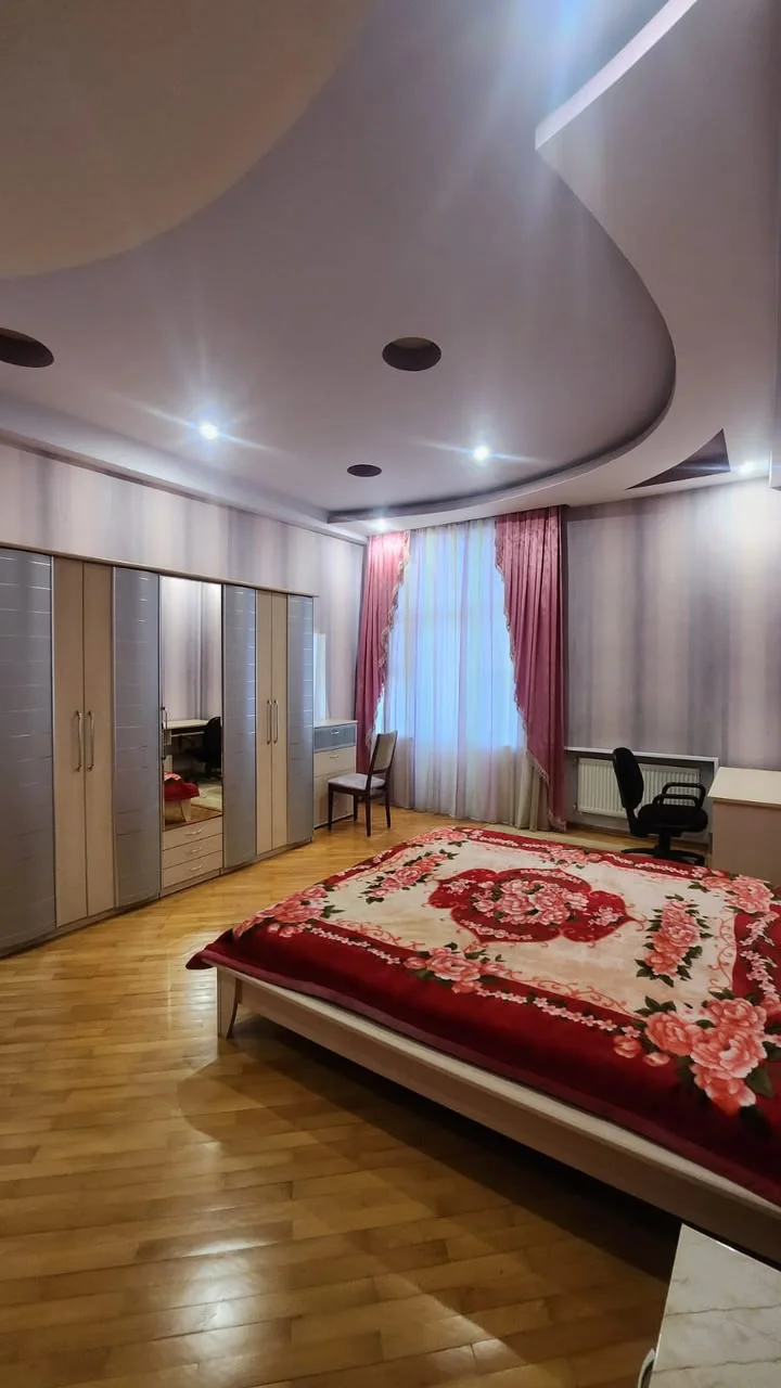 Kirayə 5 otaqlı Mənzil 220 m² Nərimanov r. Gənclik m. – şəkil 6