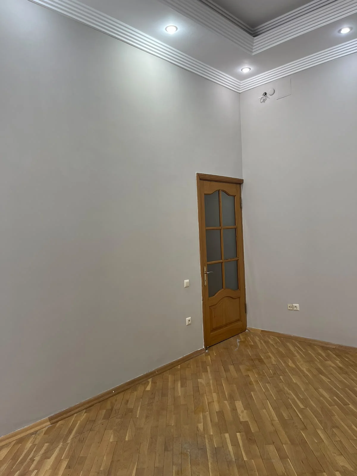 Kirayə 5 otaqlı Ofis 160 m² Nəsimi r. – şəkil 2