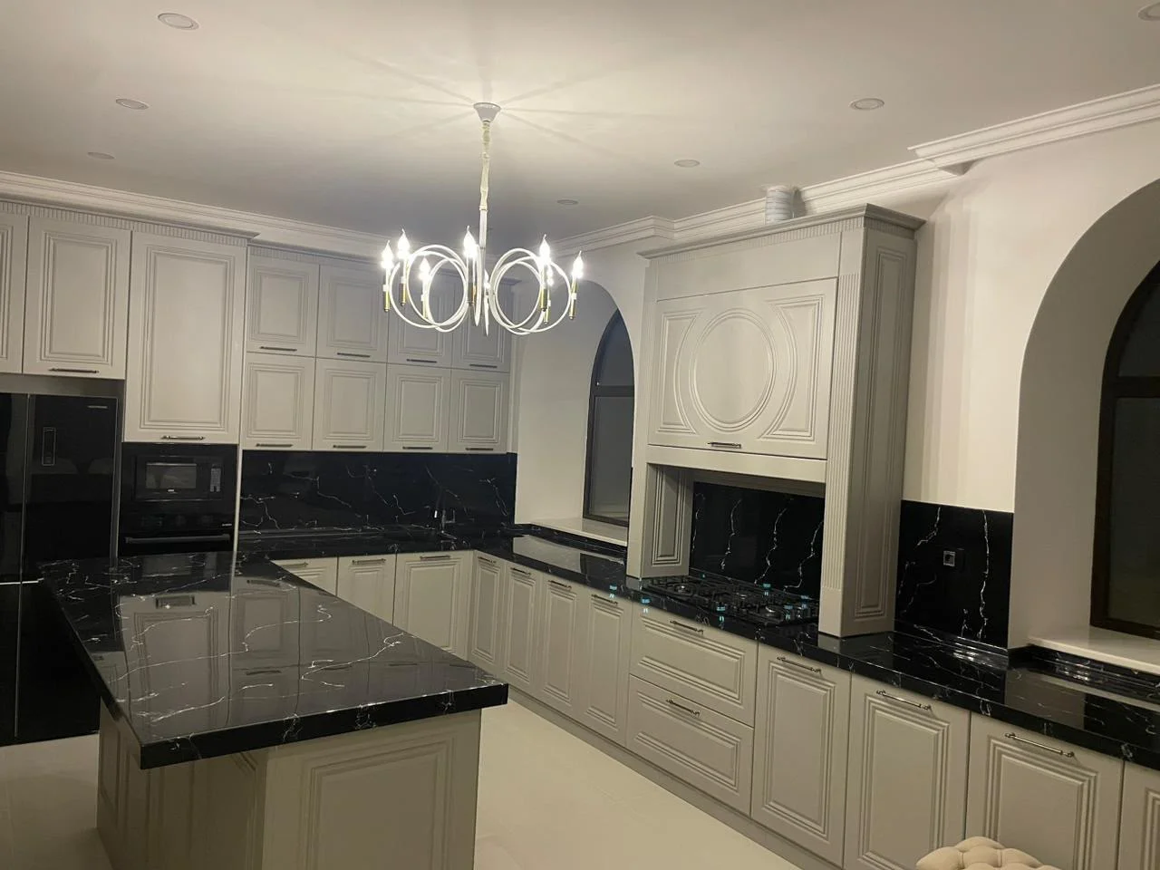 Kirayə 4 otaqlı Mənzil 350 m² Nəsimi r. – şəkil 14