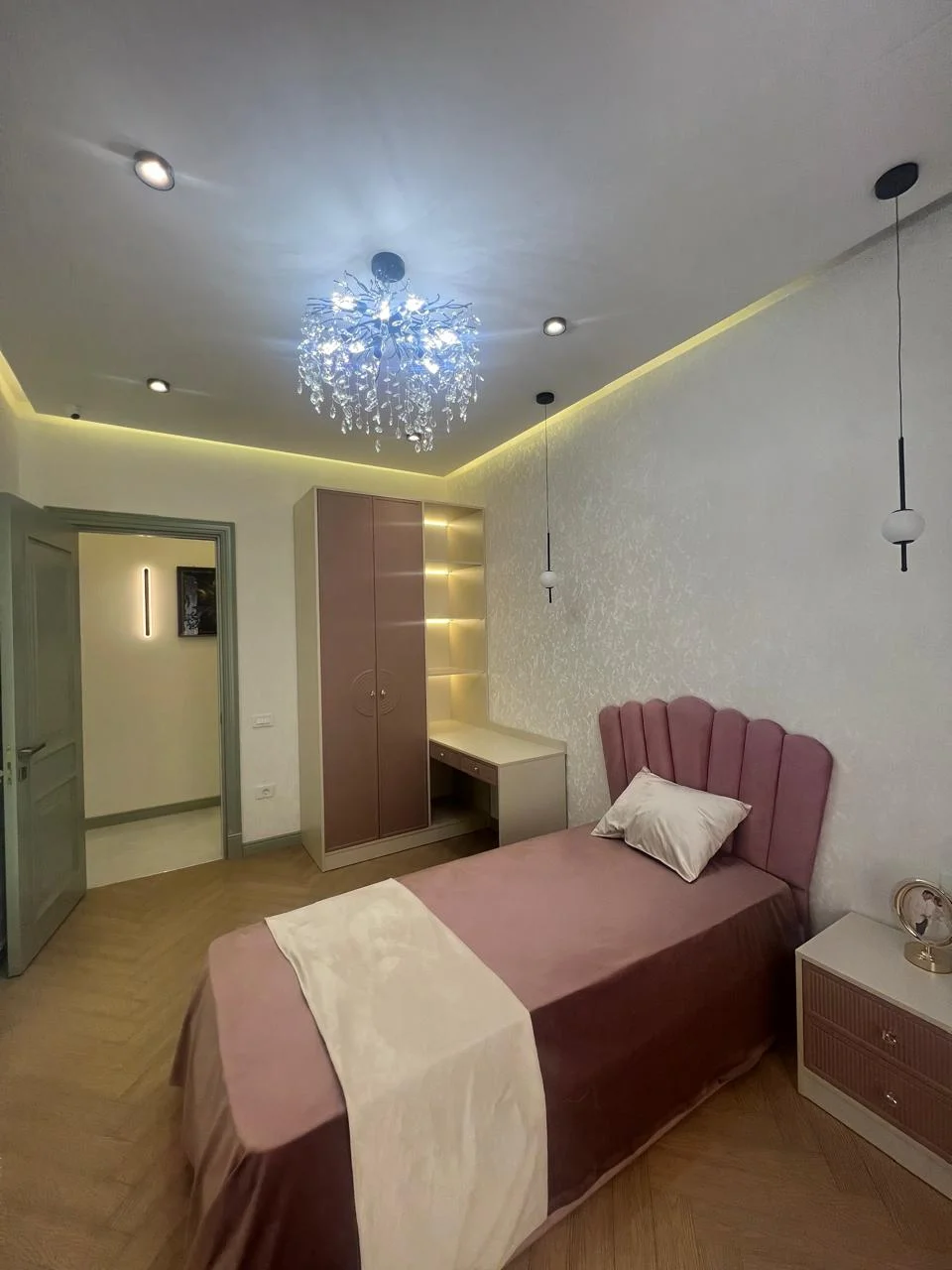 Satılır 4 otaqlı Mənzil 186 m² Nəsimi r. 28 May m. – şəkil 16