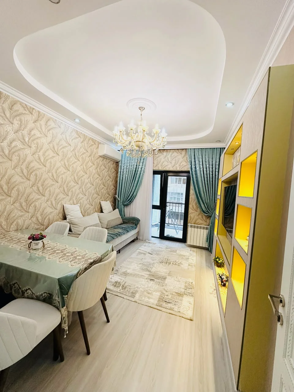 Kirayə 2 otaqlı Mənzil 55 m² Nərimanov r.