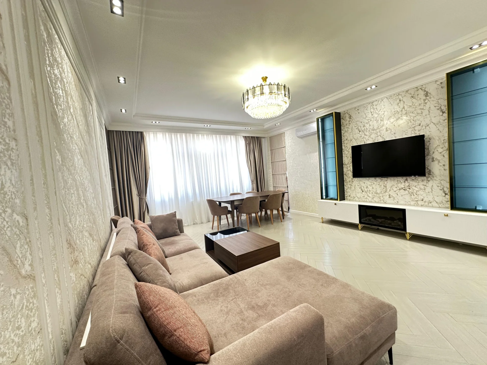 Satılır 2 otaqlı Mənzil 108 m² Nəsimi r.