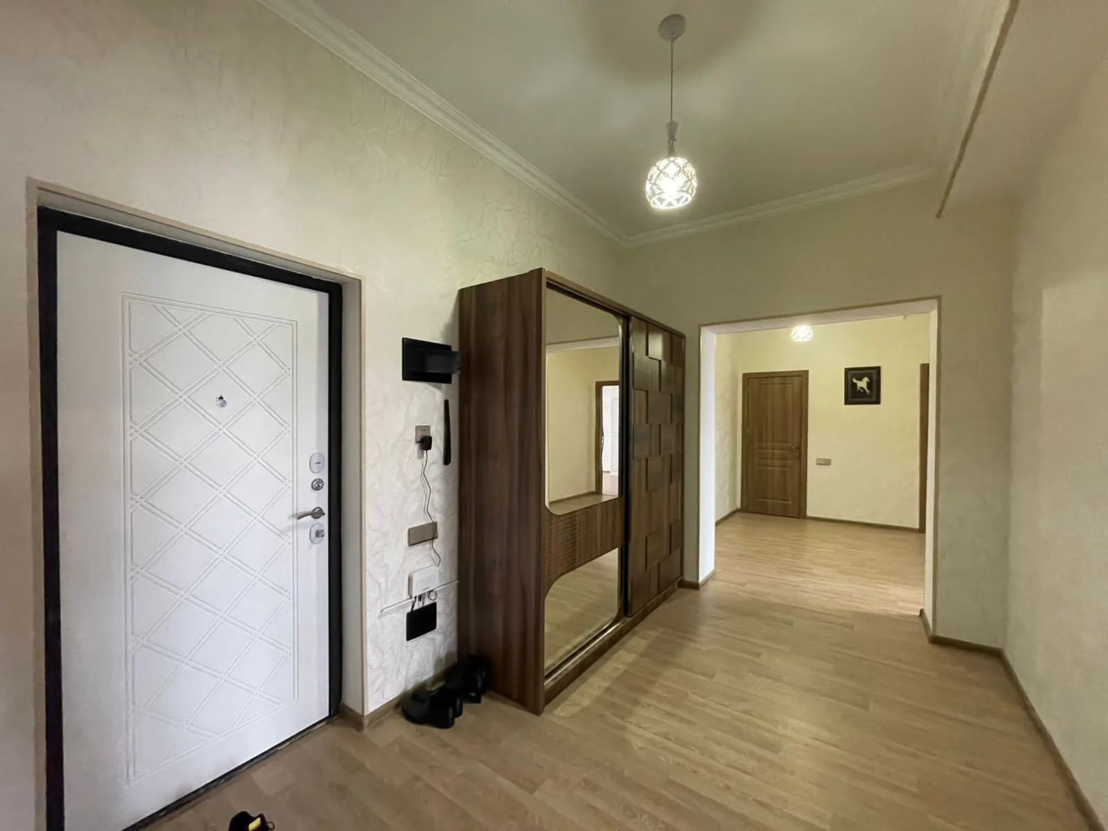 Kirayə 3 otaqlı Mənzil 120 m² Nəsimi r.