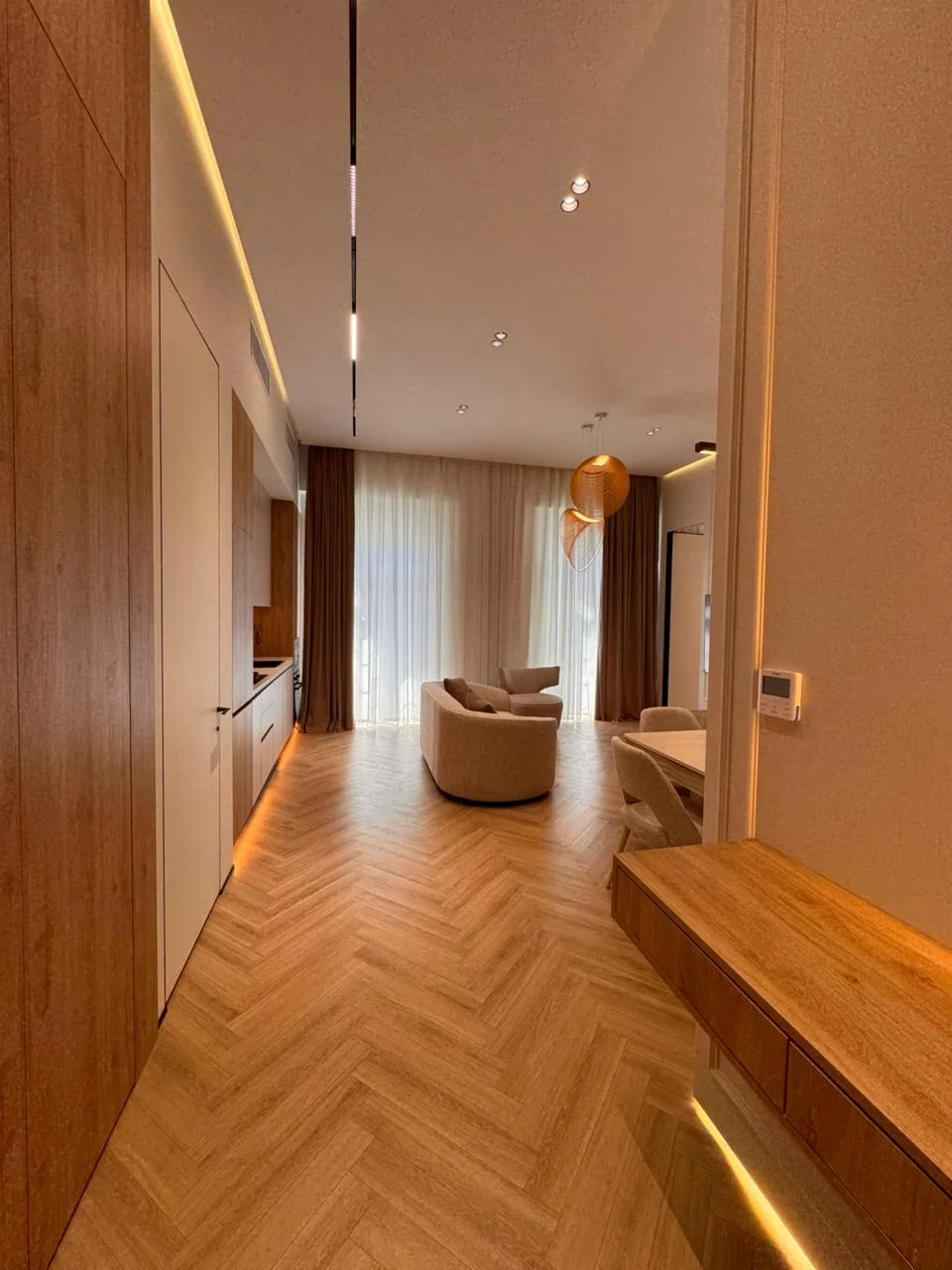 Kirayə 3 otaqlı Mənzil 110 m² Xətai r.