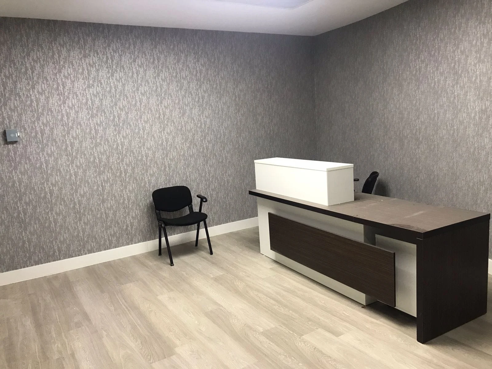 Kirayə 5 otaqlı Ofis 250 m² Nərimanov r.
